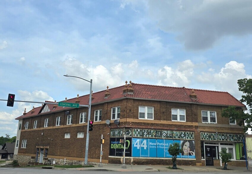 1320 Central Ave, Kansas City, KS à vendre - Photo de l’immeuble – Image 1 sur 5