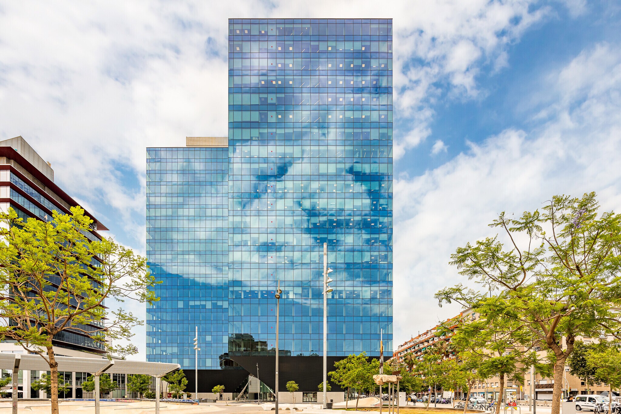 Passeig de la Zona Franca, 105, Barcelone, Barcelona à louer Photo principale– Image 1 sur 37