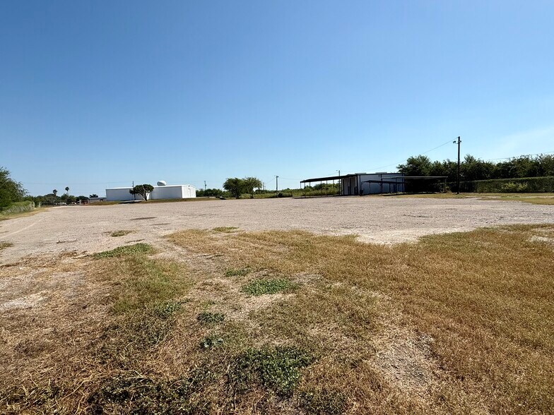 906 Lincoln Ave, Robstown, TX à vendre - Photo de l’immeuble – Image 3 sur 9