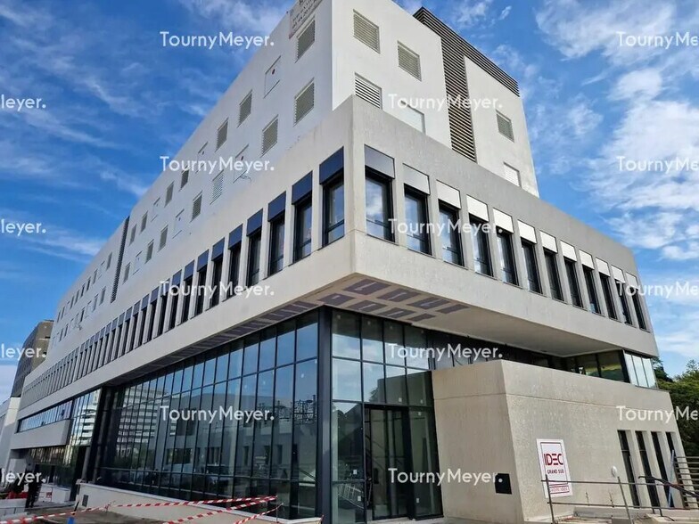 Local commercial dans Montpellier à louer - Photo de l’immeuble – Image 1 sur 2