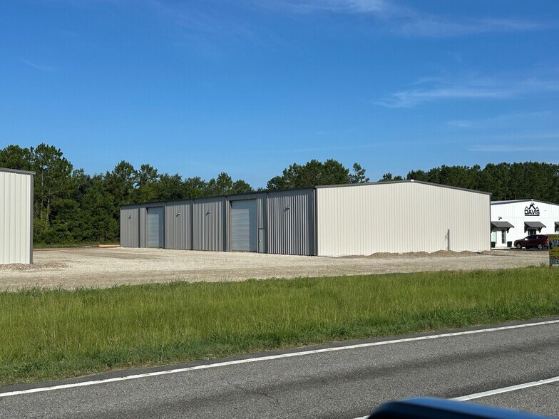 3304 Hutchinson Ave, Adel, GA à louer - Photo de l’immeuble – Image 2 sur 11