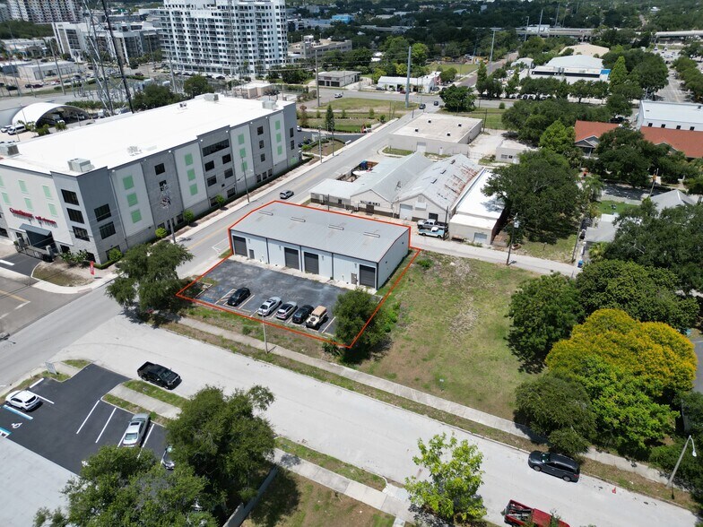 208 14th St N, Saint Petersburg, FL à vendre - Photo de l’immeuble – Image 2 sur 5