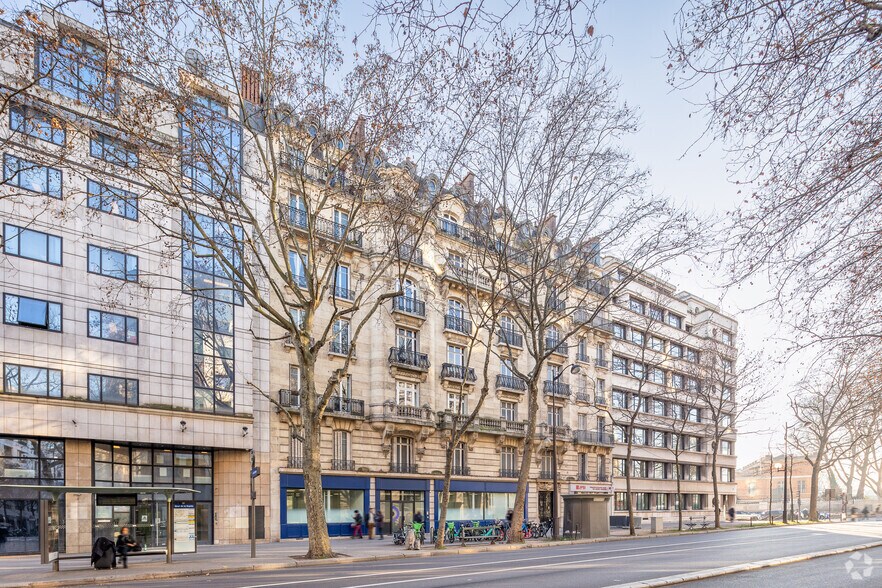 4 Boulevard Diderot, Paris à vendre - Photo de l’immeuble – Image 2 sur 4