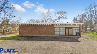 Plus de détails pour 661 S Meridian Rd, Youngstown, OH - Local commercial à vendre