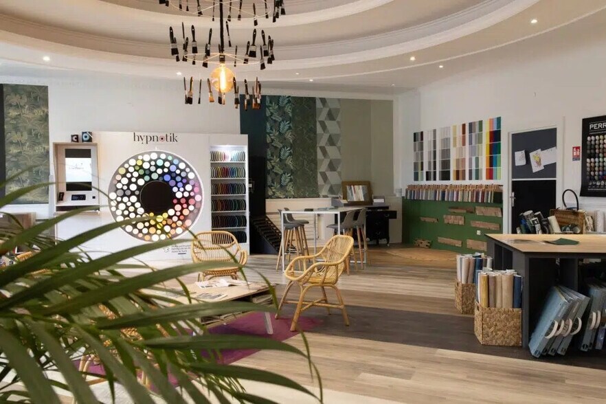 Local d’activités dans Chalon-sur-Saône à louer - Photo intérieure – Image 2 sur 3