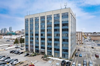 Plus de détails pour 200 Consumers Rd, Toronto, ON - Bureau à louer