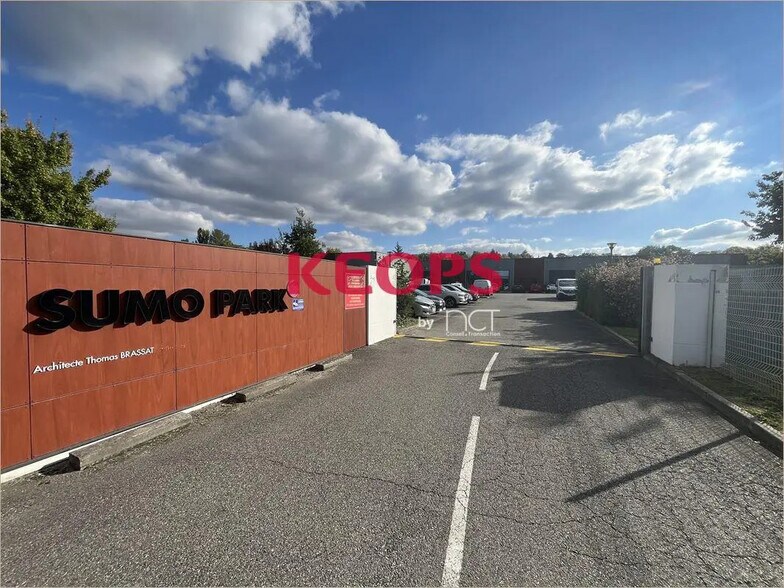 Local d’activités dans Montrabé à louer - Photo de l’immeuble – Image 1 sur 8