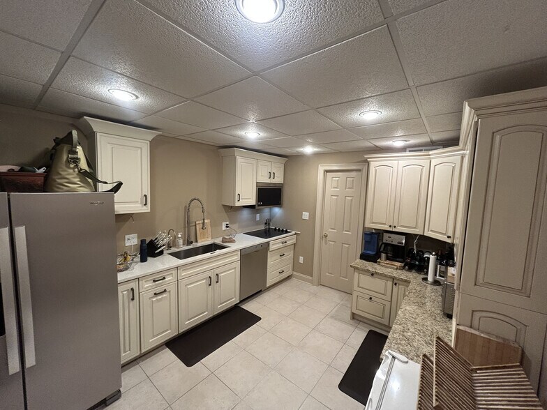 524 Kelly Mill Rd, Cumming, GA à vendre - Photo intérieure – Image 3 sur 9