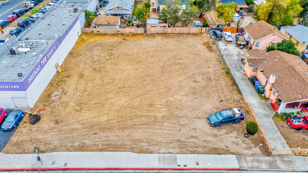 125-127 W Base Line St, San Bernardino, CA à vendre - Photo de l’immeuble – Image 3 sur 9