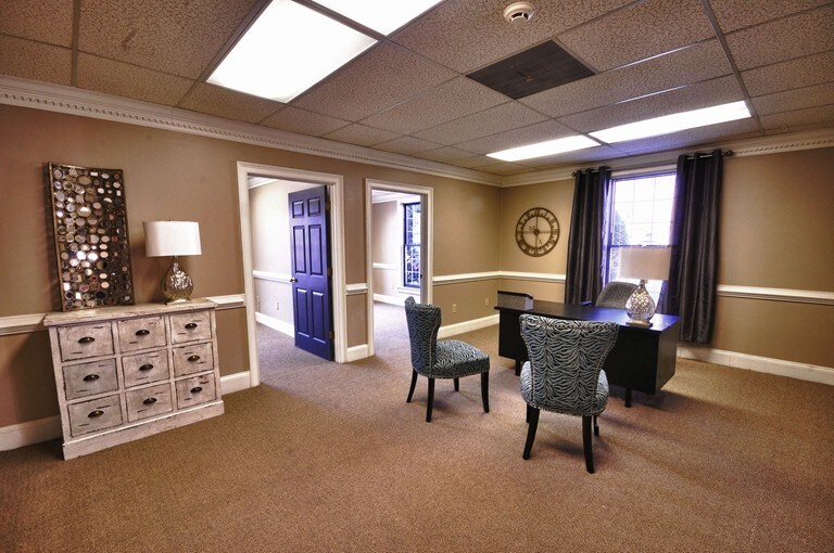 320 Cherokee St NE, Marietta, GA à louer - Photo intérieure – Image 2 sur 5