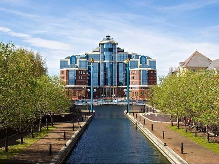 150-182 The Quays, Salford à louer - Photo de l’immeuble – Image 2 sur 13