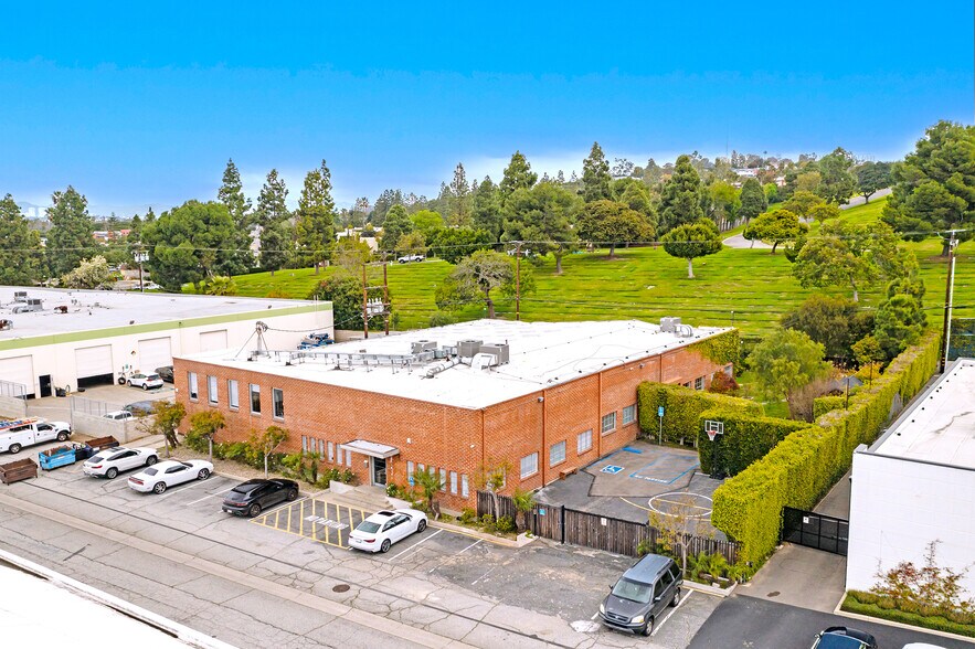 11240 Playa Ct, Culver City, CA à louer - Photo principale – Image 1 sur 15