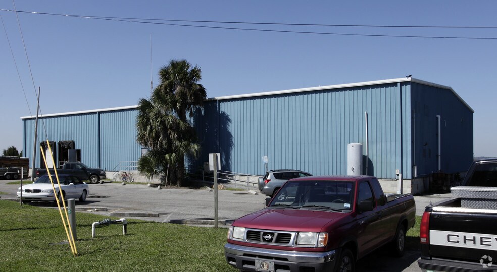 312 N Front St, Fernandina Beach, FL à vendre - Photo de l’immeuble – Image 2 sur 4