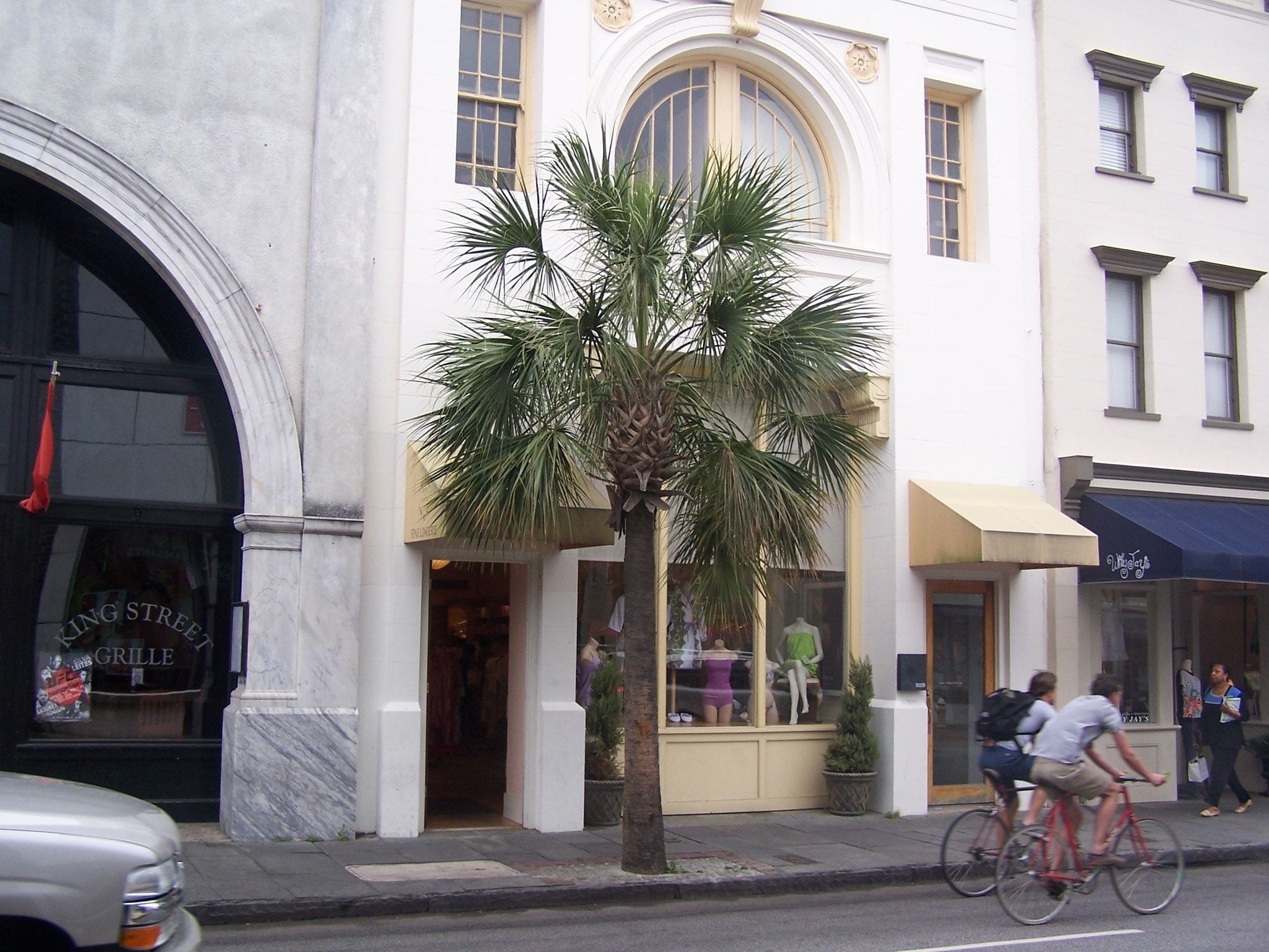 302 King St, Charleston, SC à louer Photo de l’immeuble– Image 1 sur 6