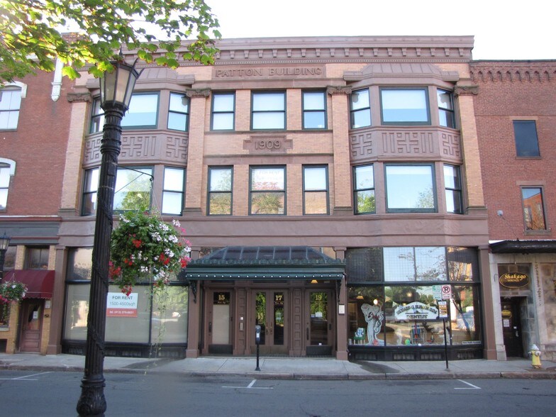 15-19 Hampden St, Springfield, MA à louer - Photo de l’immeuble – Image 3 sur 3