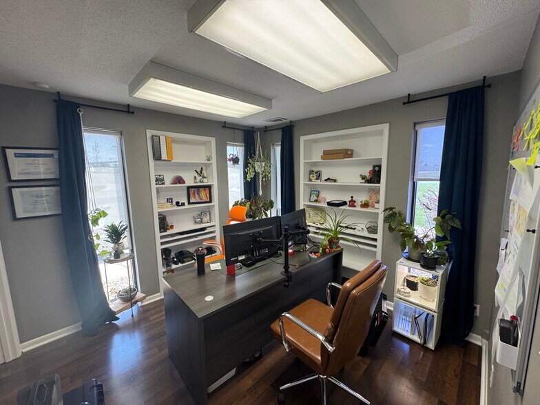 909 N Scott Ave, Belton, MO à vendre - Photo de l’immeuble – Image 3 sur 7