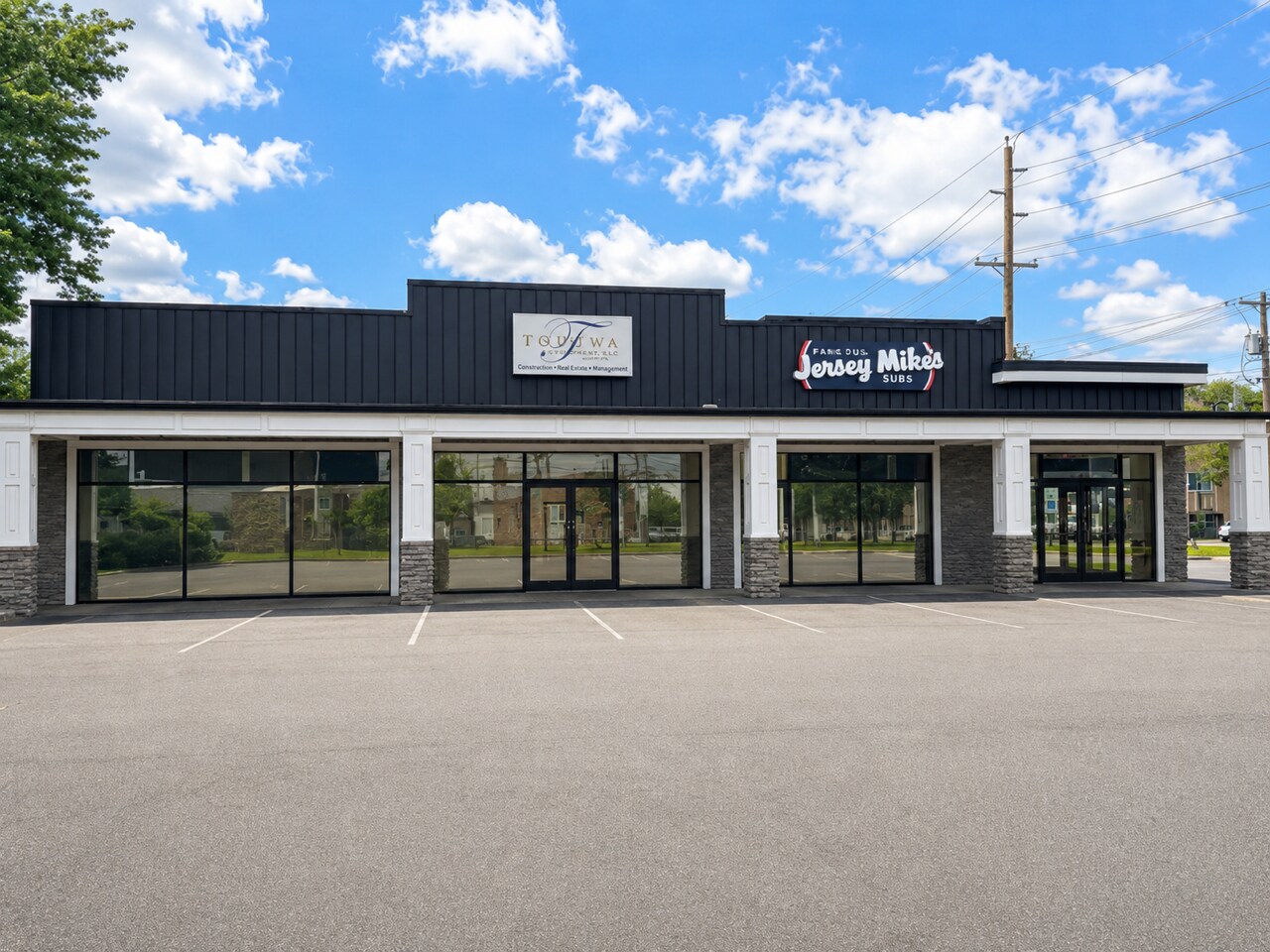 160 Union Blvd, Totowa, NJ à louer Photo de l’immeuble– Image 1 sur 9