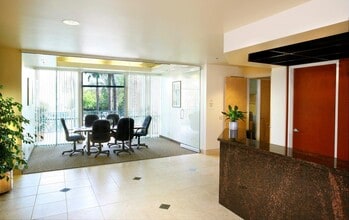 1421 Guerneville Rd, Santa Rosa, CA à louer Photo intérieure– Image 1 sur 4