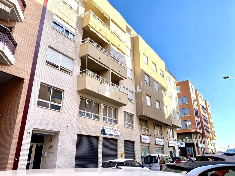 Local commercial dans Orihuela, Alicante à louer - Photo de l’immeuble – Image 3 sur 21