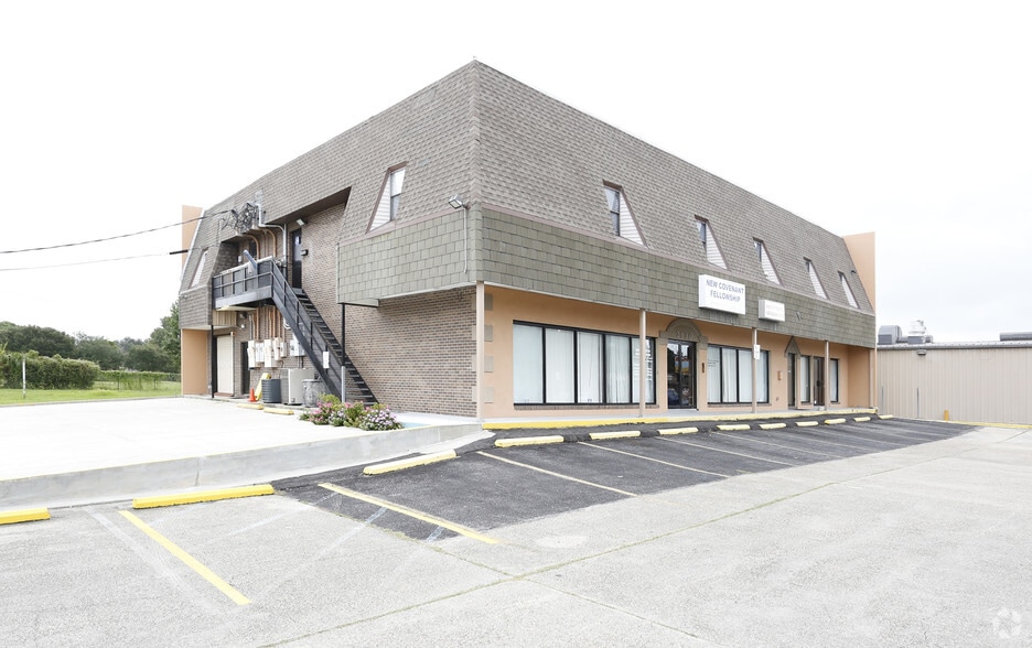 3830 Williams Blvd, Kenner, LA à louer - Photo principale – Image 1 sur 11