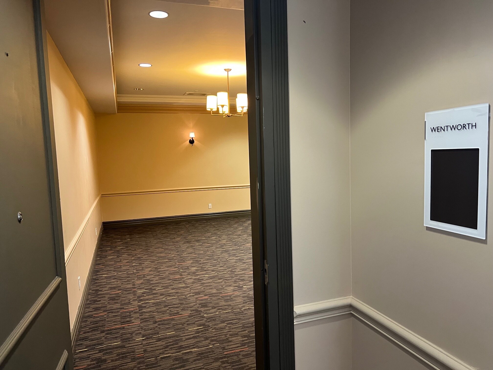 435 Gregoire Dr, Fort McMurray, AB à louer Photo intérieure– Image 1 sur 4