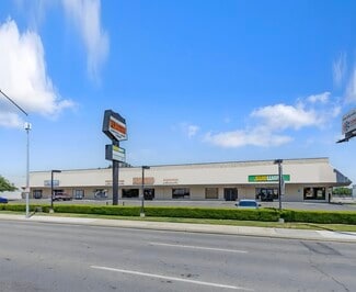 Plus de détails pour 2452 N Clovis Ave, Fresno, CA - Local commercial à louer