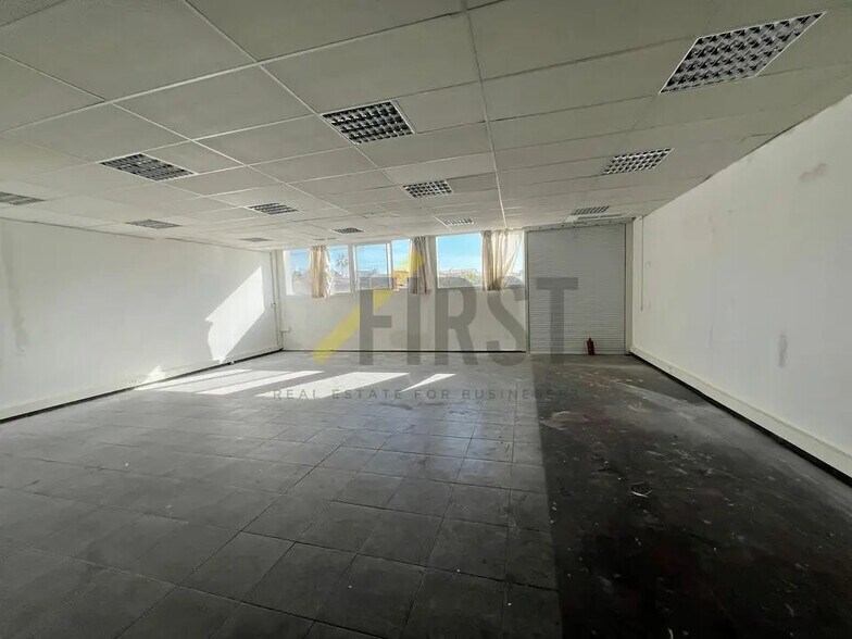 Industriel/Logistique dans BIOT à louer - Photo intérieure – Image 2 sur 6