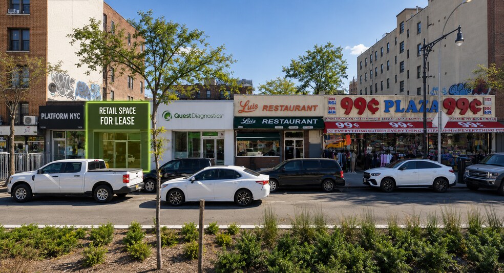 2260 Grand Concourse, Bronx, NY à louer - Photo de l’immeuble – Image 1 sur 1