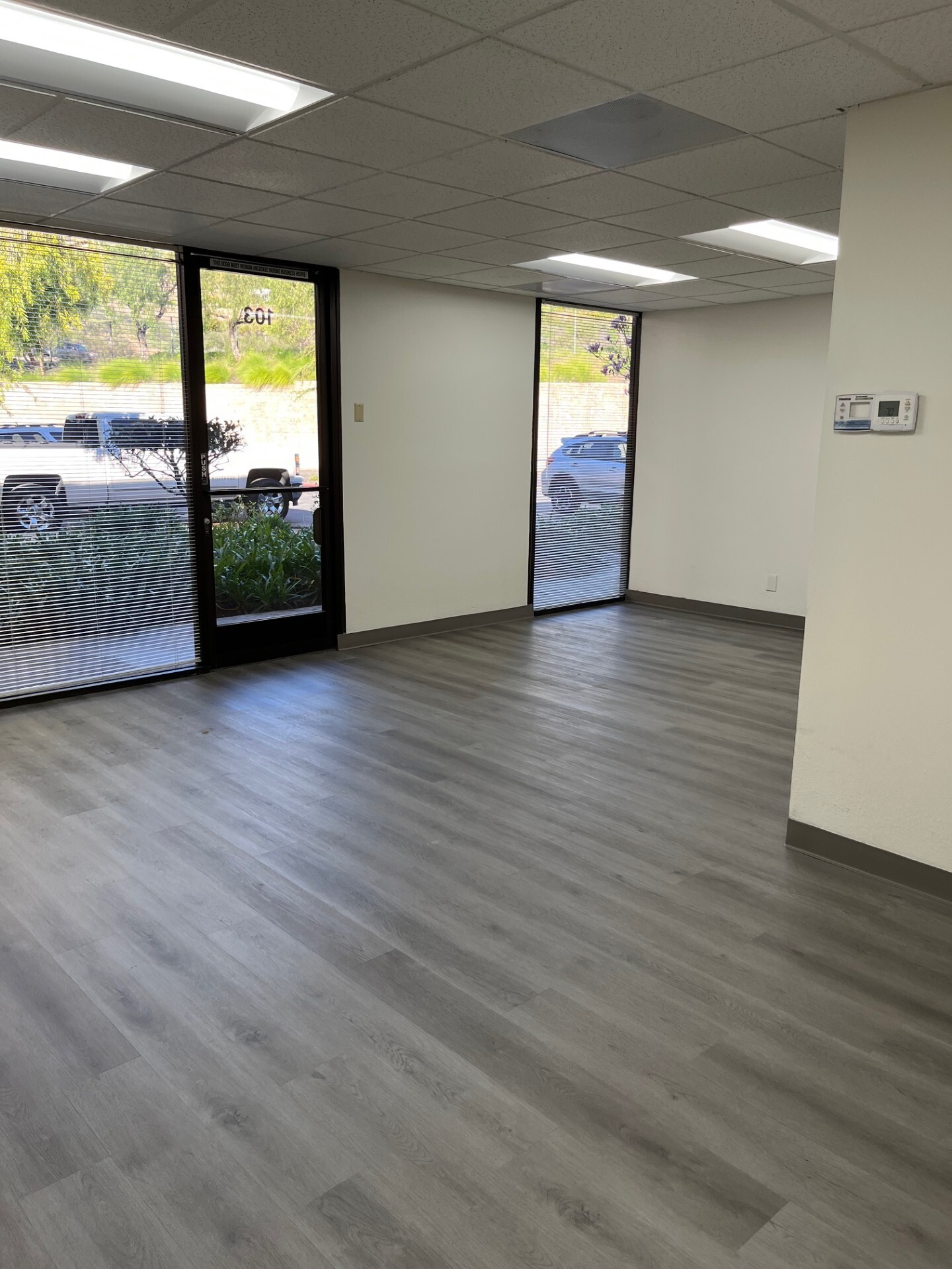 3529 Old Conejo Rd, Newbury Park, CA à louer Photo intérieure– Image 1 sur 3