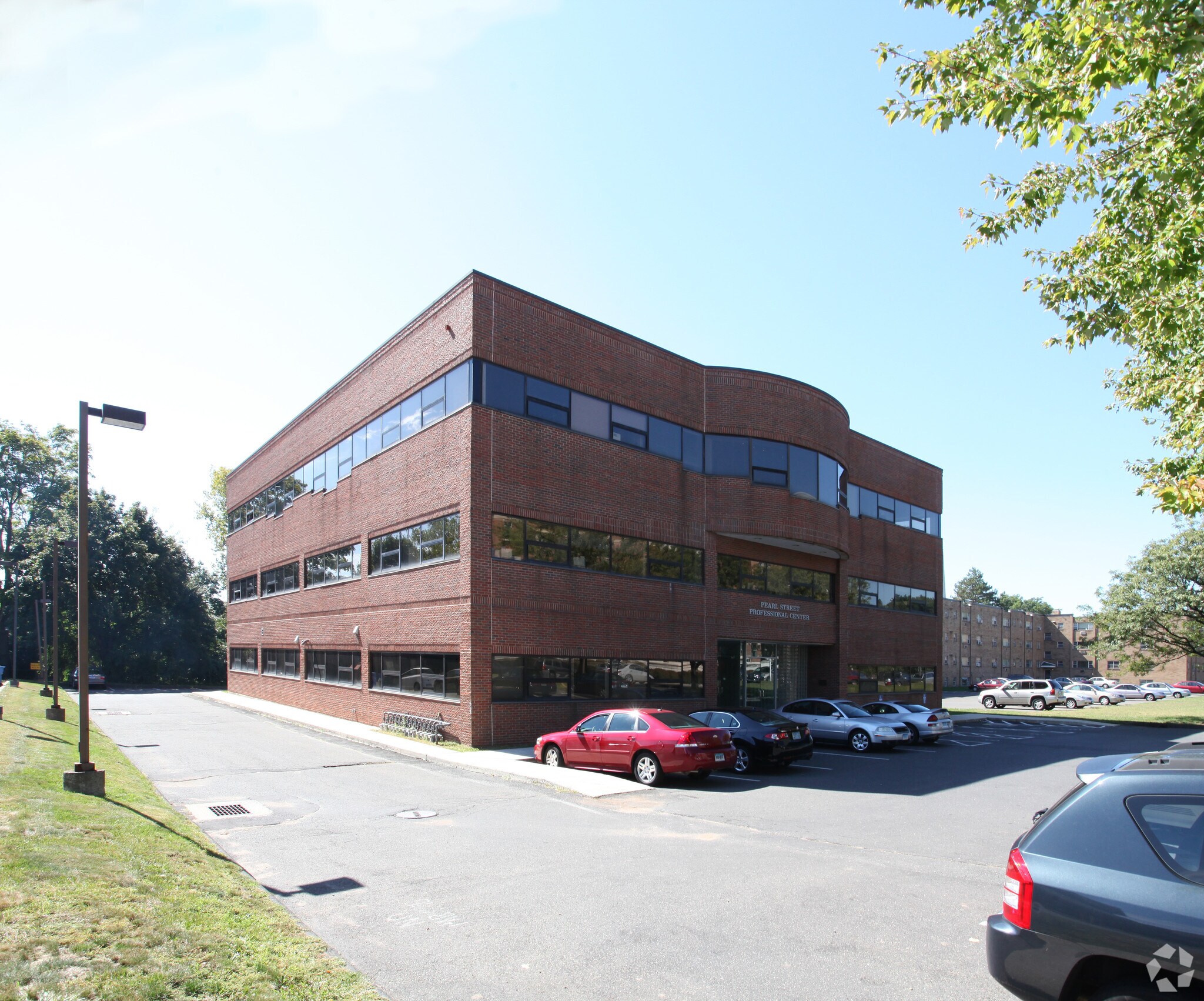 35 Pearl St, New Britain, CT à louer Photo principale– Image 1 sur 9