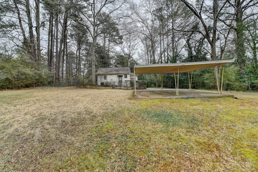 3928 Wieuca Rd NE, Atlanta, GA à vendre - Photo de l’immeuble – Image 3 sur 12