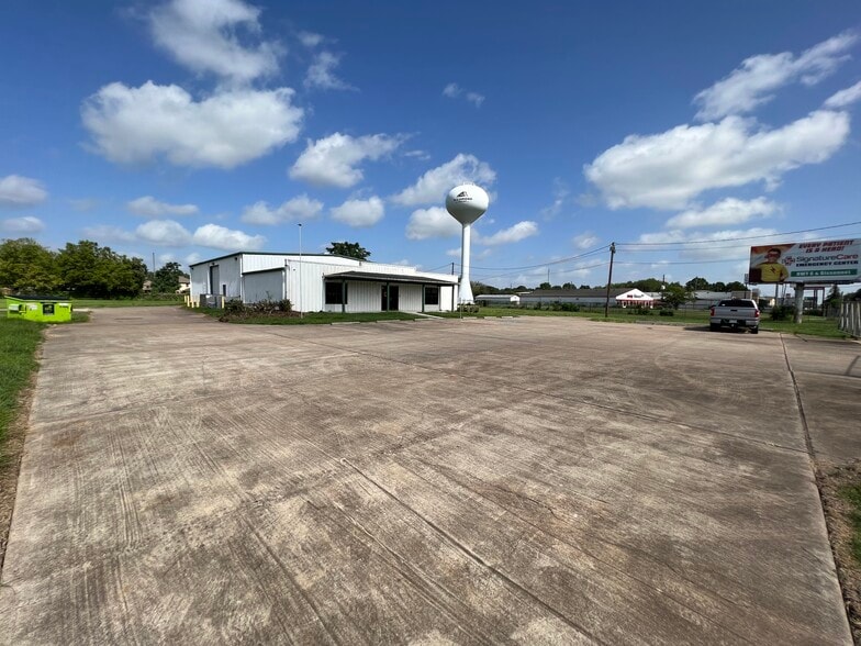 1207 FM 359 Rd, Richmond, TX à louer - Photo de l’immeuble – Image 3 sur 17