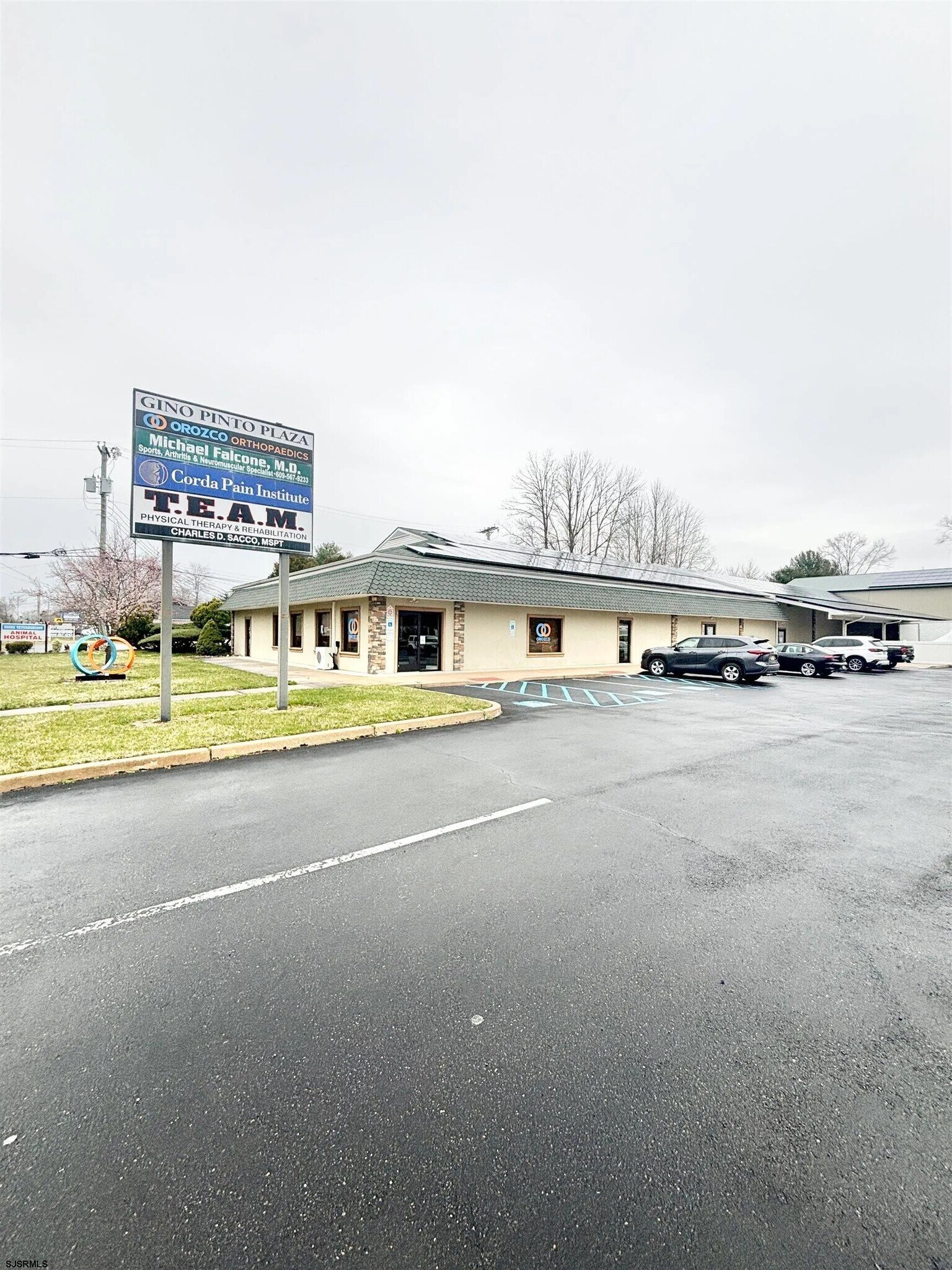 373 S White Horse Pike, Hammonton, NJ à louer Photo de l’immeuble– Image 1 sur 8