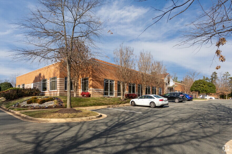 100 Concourse Blvd, Glen Allen, VA à louer - Photo principale – Image 1 sur 5