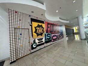 1106-2195 Glendale Galleria, Glendale, CA à louer Photo intérieure– Image 2 sur 2