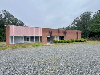 Plus de détails pour 239 High St, La Crosse, VA - Industriel/Logistique à louer