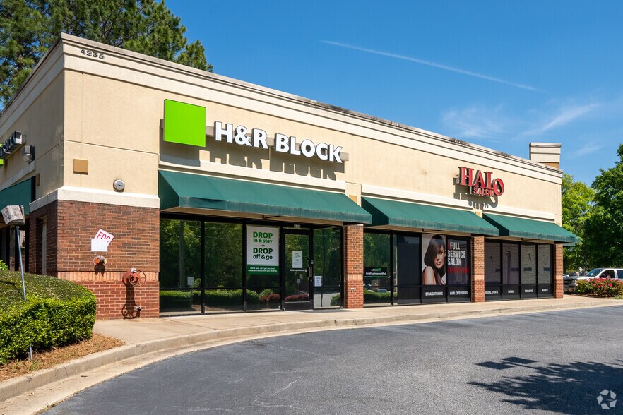 4235 Merchants Walk Dr, Marietta, GA à louer - Photo de l’immeuble – Image 2 sur 6