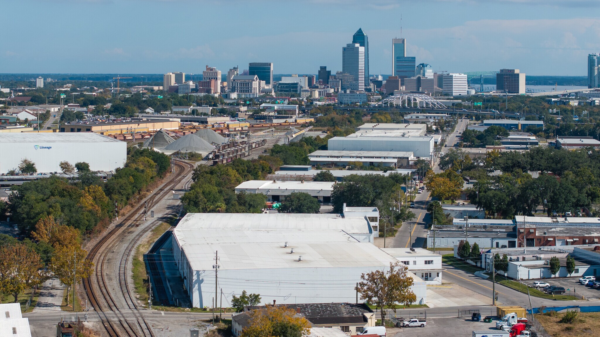 2481 Dennis St, Jacksonville, FL à vendre Aérien– Image 1 sur 16