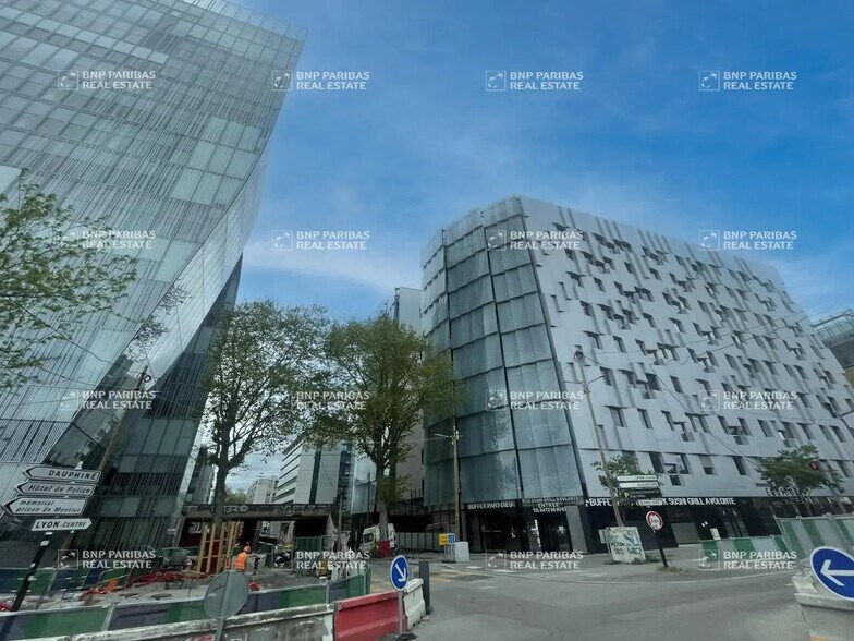 Bureau dans Lyon à louer - Photo de l’immeuble – Image 3 sur 4