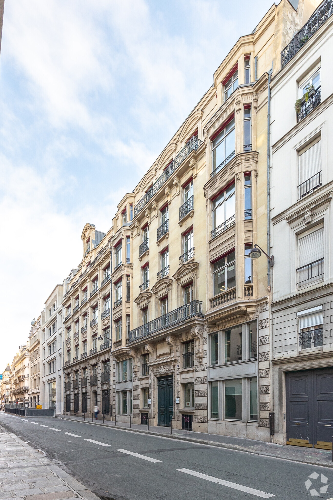 20-22 Rue Le Peletier, Paris à louer Photo principale– Image 1 sur 4