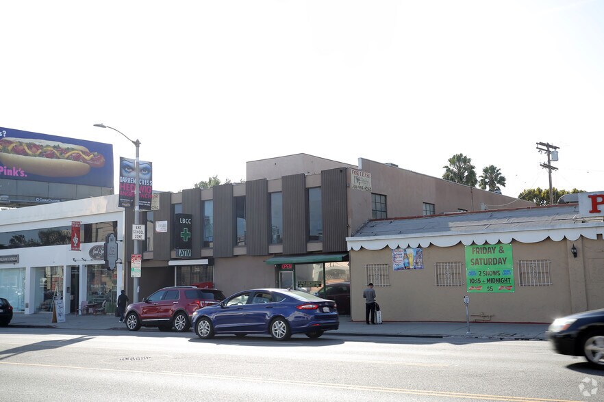 733-735 N La Brea Ave, Los Angeles, CA à louer - Photo de l’immeuble – Image 2 sur 13