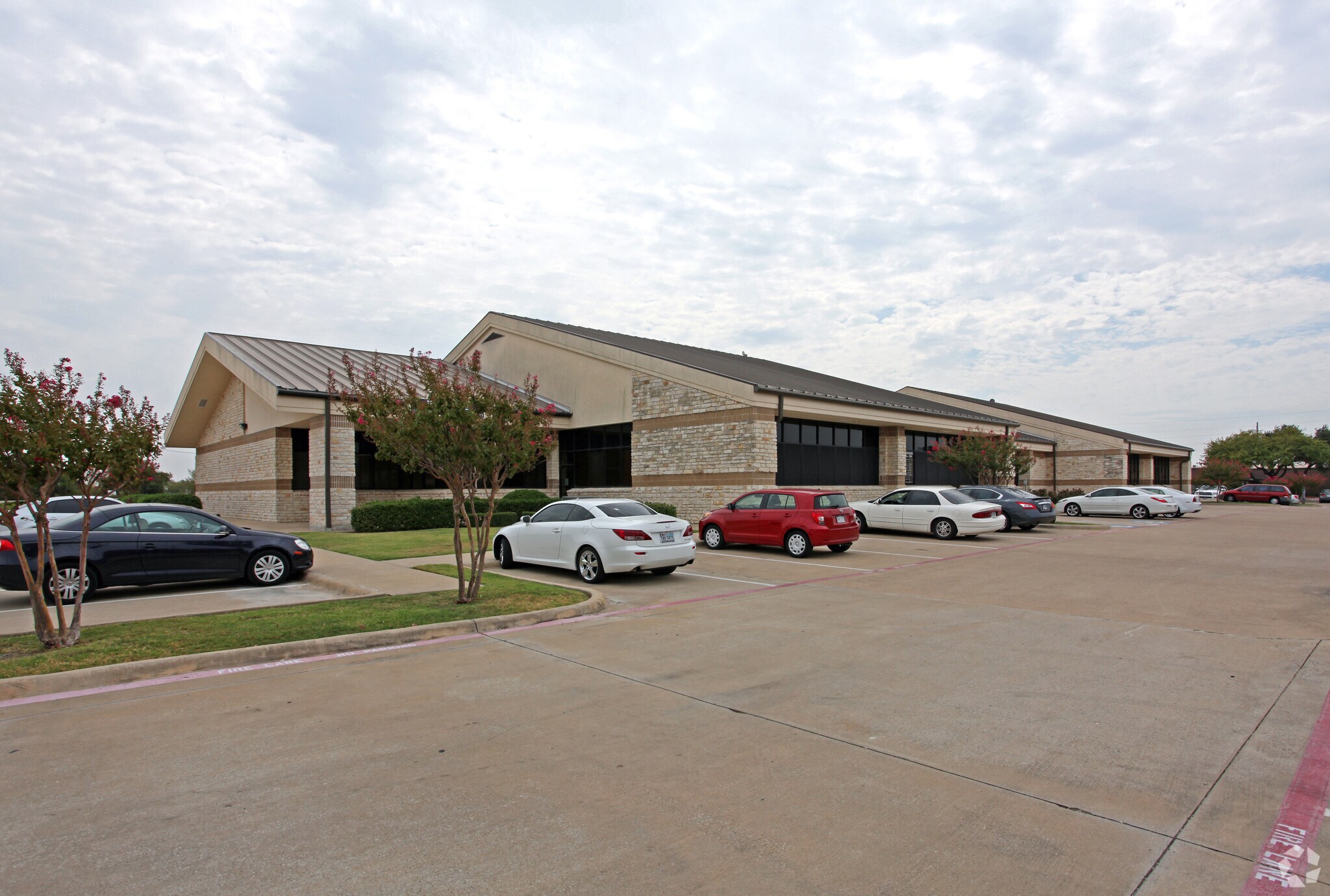 5700 Rowlett Rd, Rowlett, TX à vendre Photo de l’immeuble– Image 1 sur 5