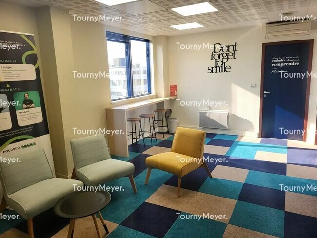 Plus de détails pour Bureau à louer