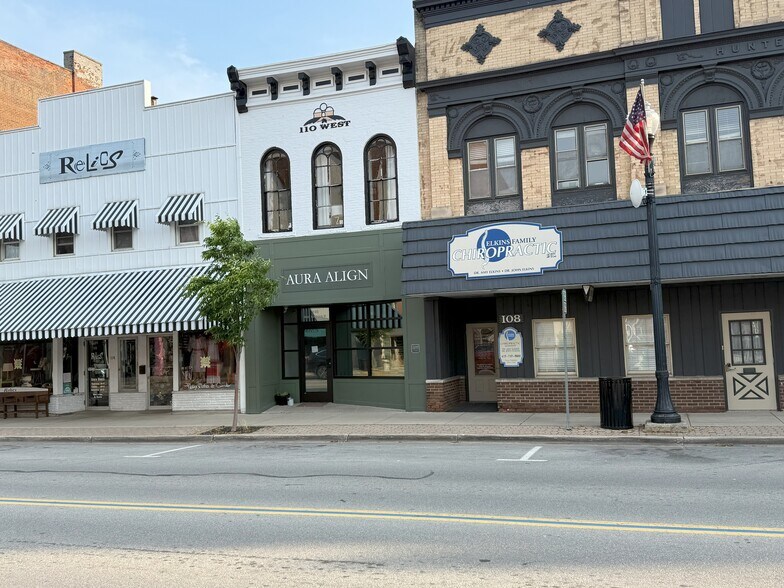 110 W Auglaize St, Wapakoneta, OH à vendre - Photo de l’immeuble – Image 2 sur 9