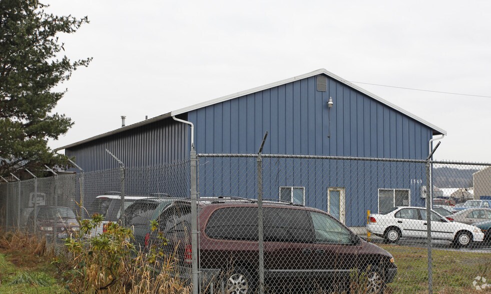 1503 Thornton Ave SW, Pacific, WA à louer - Photo de l’immeuble – Image 2 sur 2