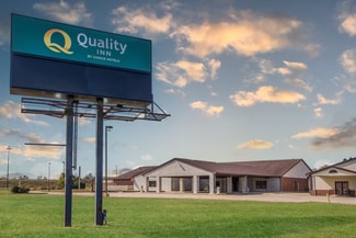 Plus de détails pour 2200 S Court St, Grayville, IL - Hôtellerie à vendre