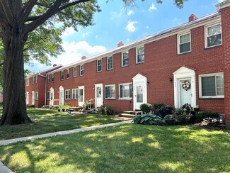 Plus de détails pour 430 Kenwood Dr, Euclid, OH - Logement à vendre