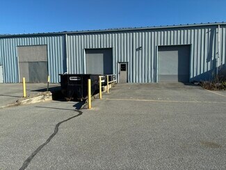 Plus de détails pour 94 Big Boom Rd, Queensbury, NY - Industriel/Logistique à louer