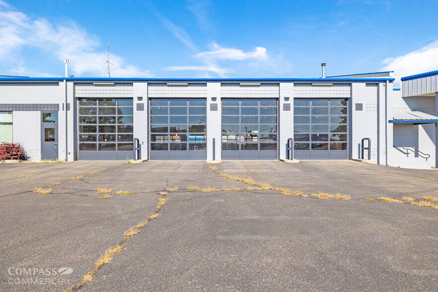 273 E Idaho Ave, Ontario, OR à louer - Photo de l’immeuble – Image 2 sur 18