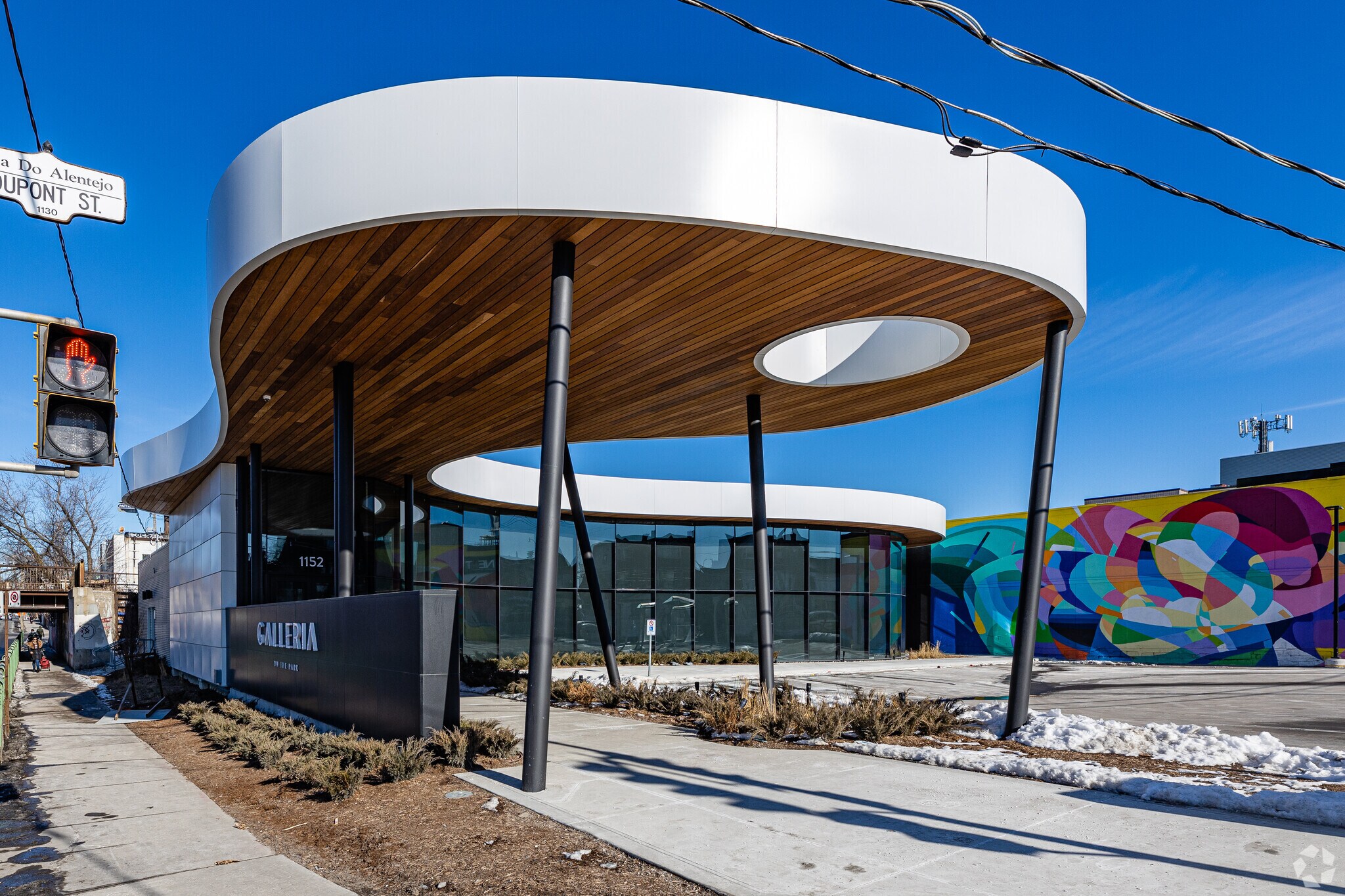 1152 Dupont St, Toronto, ON à louer Photo principale– Image 1 sur 4